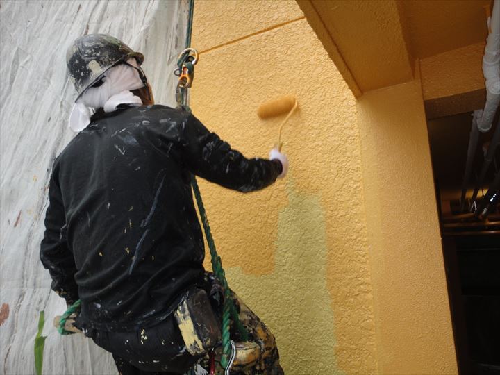 無足場ブランコ工法 外壁塗装